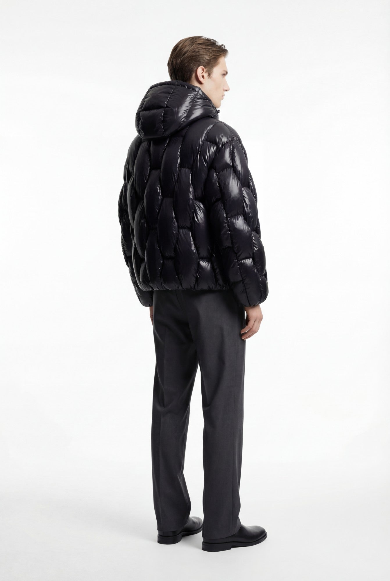 @mula @pentagonpuffer

Reference guide: Use the person's facial features and body from the first 4 reference images. Remaining images show product details only - match the garment but not the person wearing it.